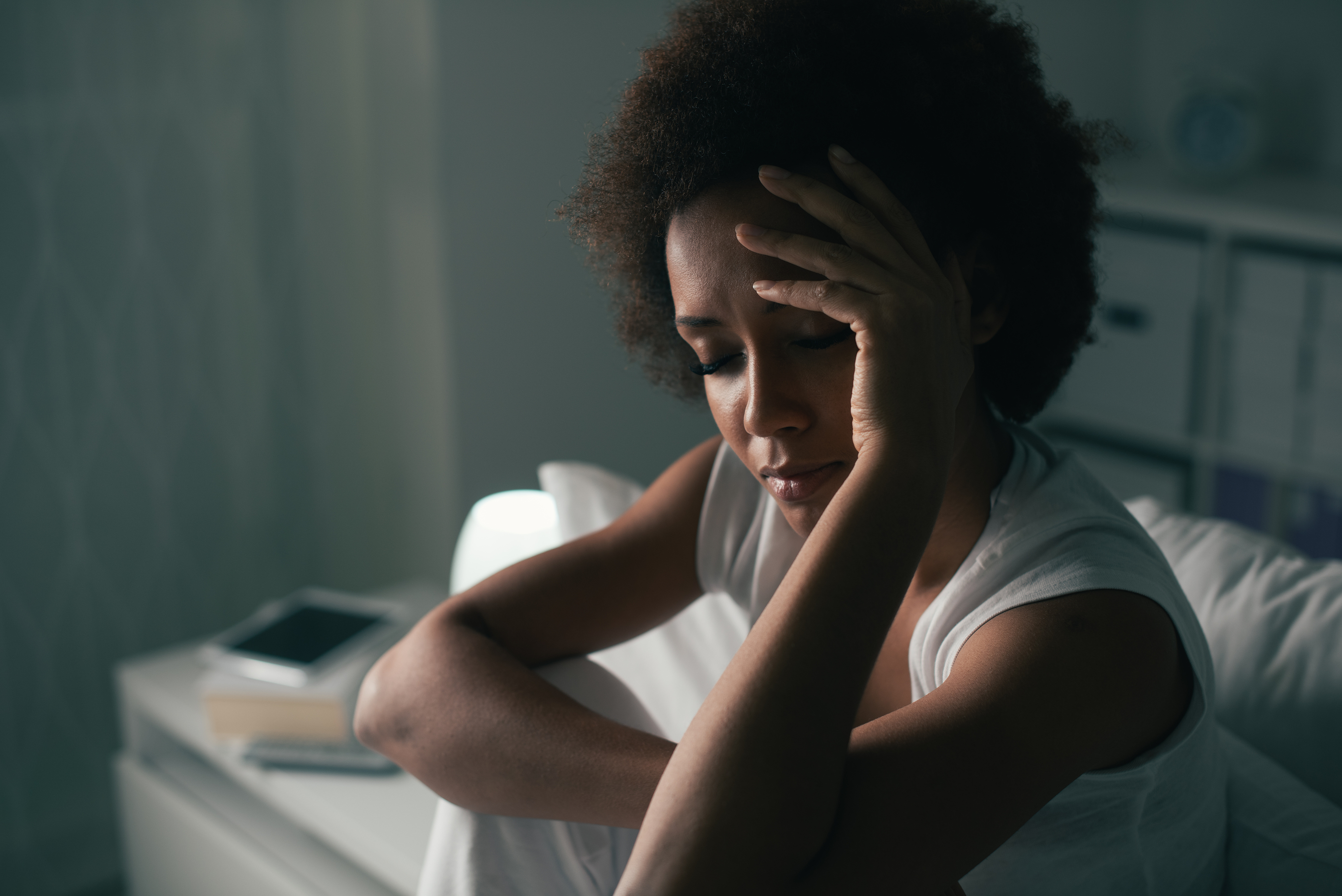 woman suffering from bruxism pearl dental pc