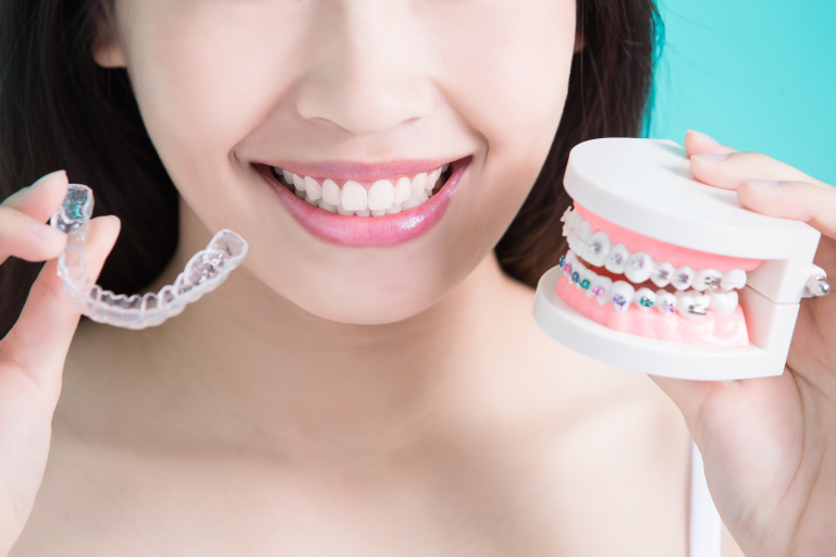 woman choice different brace on